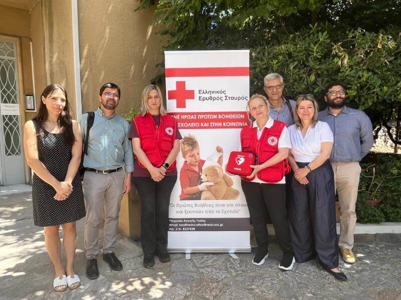 Santair Δωρεά Απινιδωτή στον Ελληνικό Ερυθρό Σταυρό